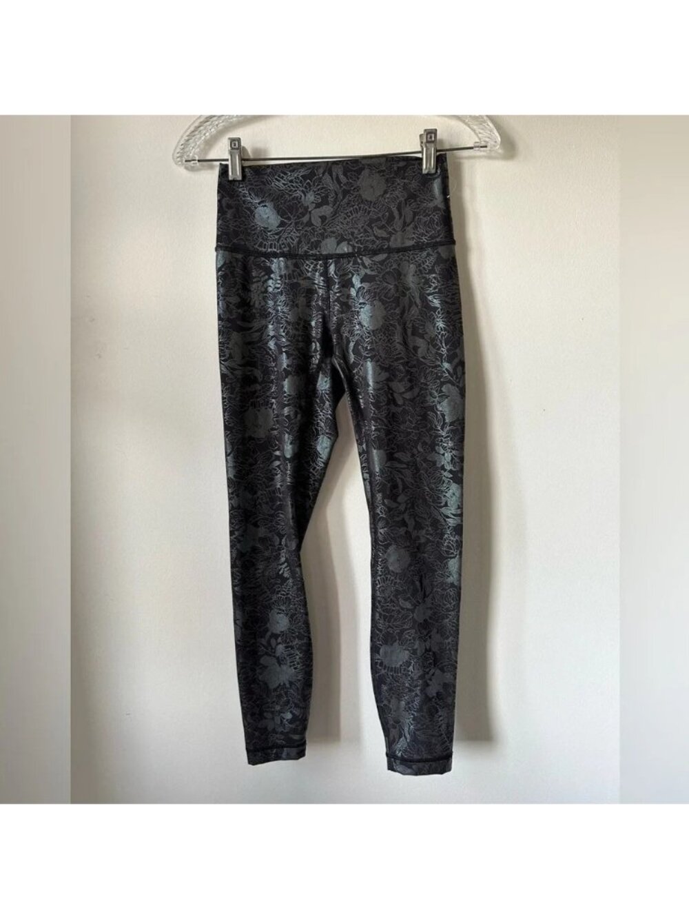 Lululemon Wunder Train High Rise Cropped Foil Metallic Floral Black